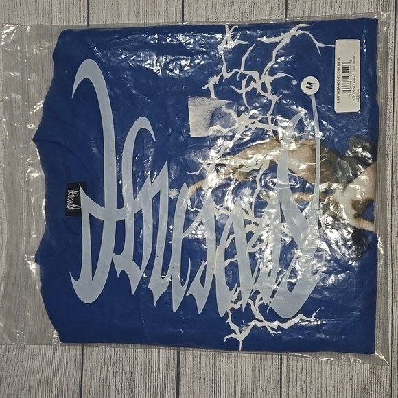 Revenge Men's Lightning Angel T-Shirt Blue Size M NWT - Picture 11 of 12